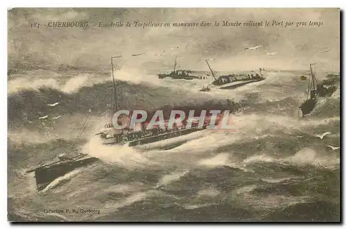 Cartes postales Cherbourg Escadrille de Torpilleurs en manoeuvre dans la Manche ralliant le Port par gros temps