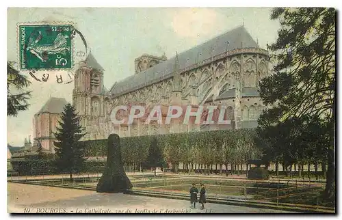 Ansichtskarte AK Bourges la Cathedrale vue du Jardin de l'Archeveche