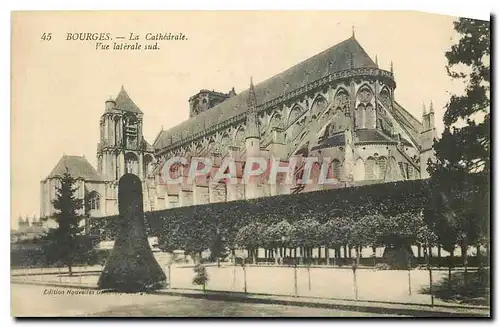 Ansichtskarte AK Bourges la Cathedrale vue Laterale Sud