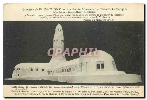 Ansichtskarte AK Ossuaire de Douaumont Arriere du Monument Chapelle Catholique