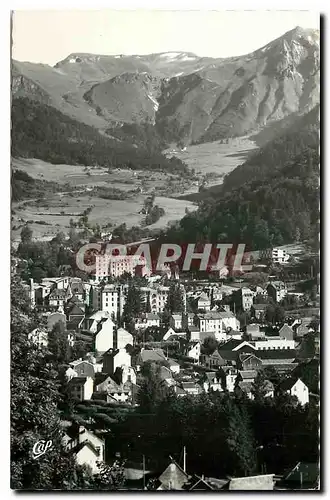 Cartes postales moderne Le Mont Dore P de D Vue generale et le Sancy