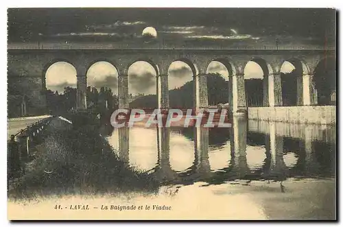 Cartes postales Laval La Baignade et le Viaduc