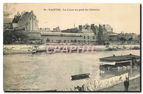 Cartes postales Nantes La Loire au pied du Chateau