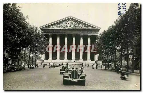 Ansichtskarte AK Paris l'Eglise de la Madeleine Automobile