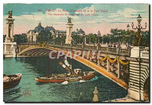 Cartes postales Paris Le Pont Alexandre III et le Petit Palais Bateau