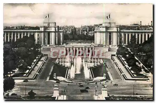 Cartes postales Paris Le Palais et les Jets d'Eau de Chaillot