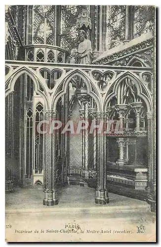 Cartes postales Paris Interieur de la Sainte Chapelle le Maitre Autel escalier