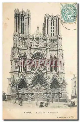 Cartes postales Paris Facade de la Cathedrale