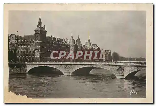 Cartes postales Paris Le Palais de Justice et le Pont au Change