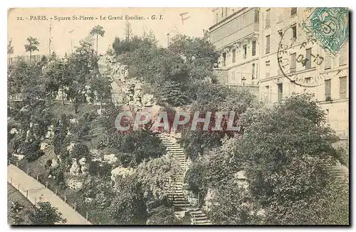 Cartes postales Paris Square St Pierre Le Grand Escalier