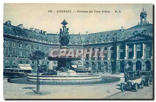 Ansichtskarte AK Bordeaux Fontaine des Trois Graces Automobile