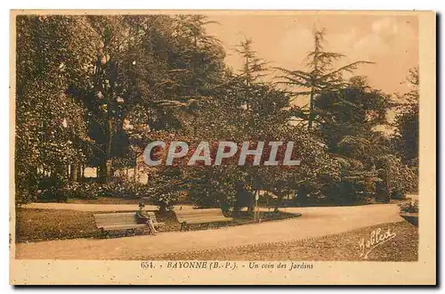 Cartes postales Bayonne B P Un voin des Jardins