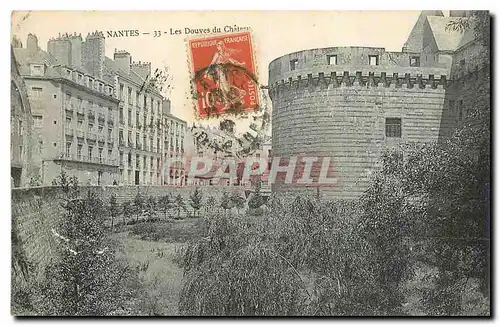 Cartes postales Nantes Les Douves du Chateau