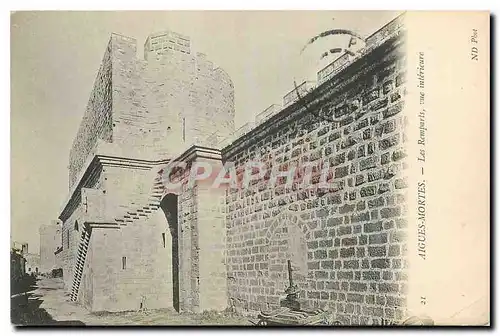 Cartes postales Aigues Mortes Gard Les remparts vue interieure