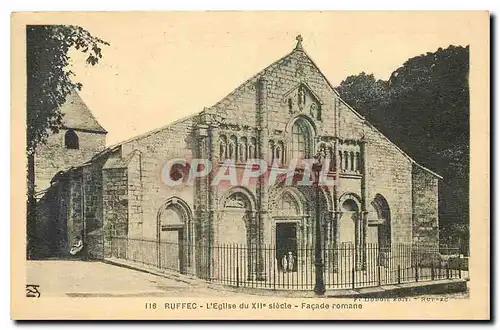 Cartes postales Ruffec L'Eglise du XII siecle Facade romane