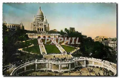 Cartes postales Paris La Basilique du Sacre Coeur et l'escalier monumental