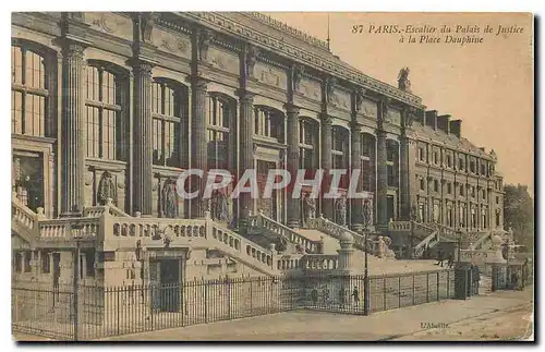 Ansichtskarte AK Paris Escalier du Palais de Justice a la Place Dauphine