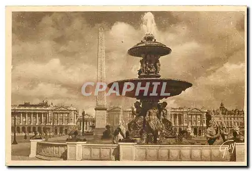 Cartes postales Paris et ses Merveilles Place de la Concorde l'une des fontaines et l'Obelisque