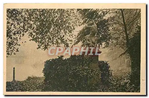 Cartes postales La Douce France Palais de Fontainebleau Premieres Brumes d'Automne