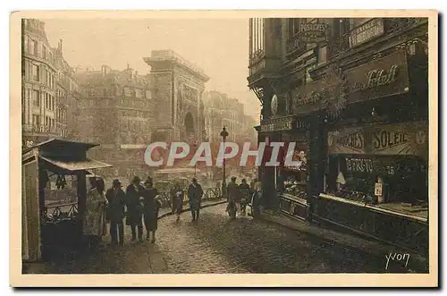 Cartes postales La Porte Saint Denis vue dela Rue de la Lune