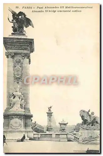 Cartes postales Paris Pont Alexandre III Motifs ornementaux  Lion