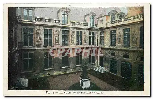 Cartes postales Paris La Cour du Musee Carnavalet