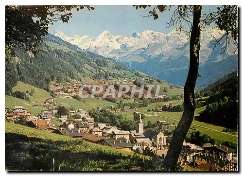 Cartes postales moderne Le Grand Bornand Haute Savoie Vue generale et chaine des Aravis