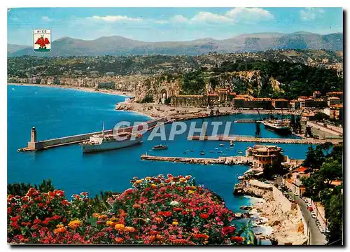 Cartes postales moderne Nice Cote d'Azur Vue generale Le Port