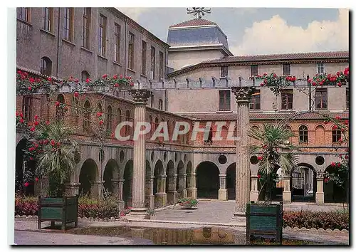 Cartes postales moderne St Chamond Loire Cour de la Mairie