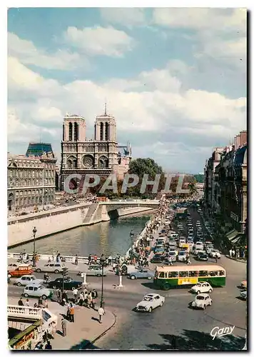 Cartes postales moderne Paris Notre Dame et la Seine