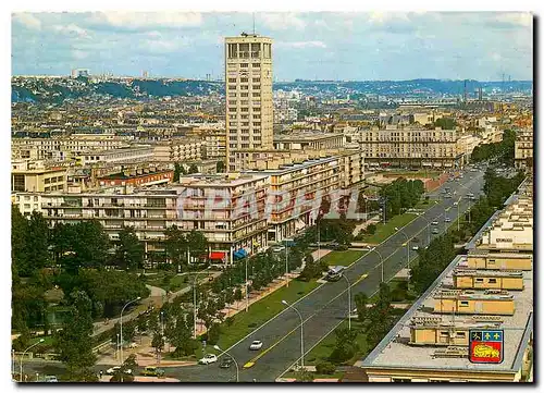 Cartes postales moderne Le Havre l'Avenue Foch et l'Hotel de Ville