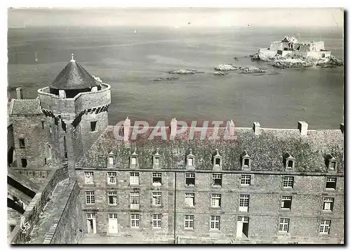 Cartes postales moderne Saint Malo I et V Le Chateau le petit Donjon et le Fort National