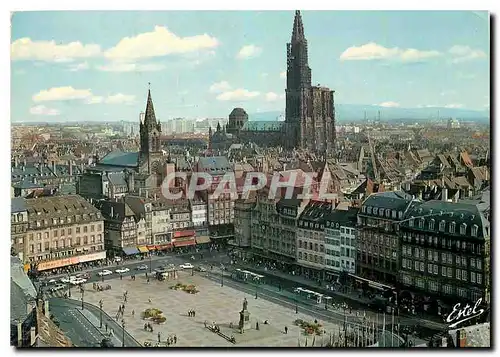 Cartes postales moderne Au Pays des Cigognes Strasbourg Bas Rhin La place Kleber Au second plan la cathedrale