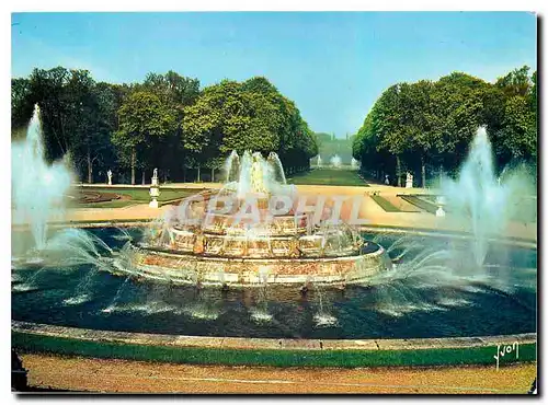 Cartes postales moderne Couleurs et Lumiere de France Chateau de Versailles Yvelines Les Grandes Eaux au Bassin de Laton