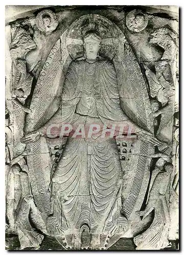 Cartes postales moderne Cathedrale d'Autun Le Christ en gloire Tympan