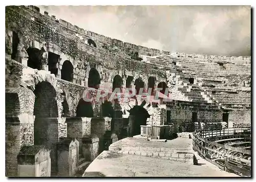 Cartes postales moderne Nimes Les Gradins des Arenes