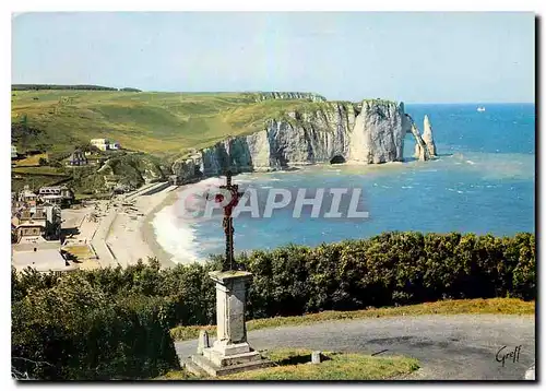 Cartes postales moderne En Normandie Etretat Seine Maritime le Calvaire la Falaise et la Porte d'aval l'Aiguille