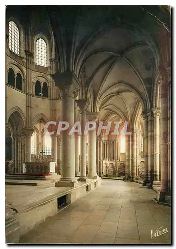 Cartes postales moderne Les Merveilles de l'Yonne Vezelay Yonne la Basilique Sainte Madeleine XII siecle le deambulatoir