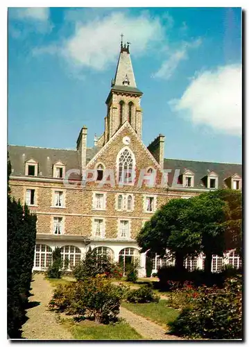 Cartes postales moderne Maison Mere des Soeurs de l'Immaculee Saint Meen le Grand La cour interieure