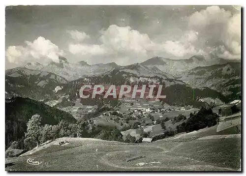Cartes postales moderne Notre Dame de Bellecombe Savoie Vue generale Le Charvin et les Etales