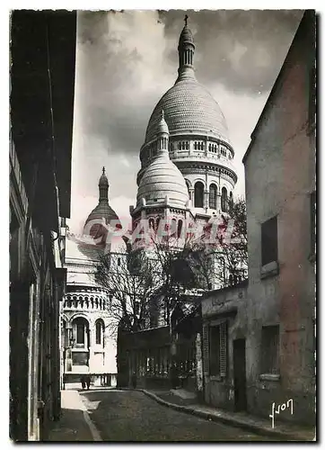 Cartes postales moderne Paris en flanant le Sacre Coeur vu de la Rue du Chevalier de la Barre