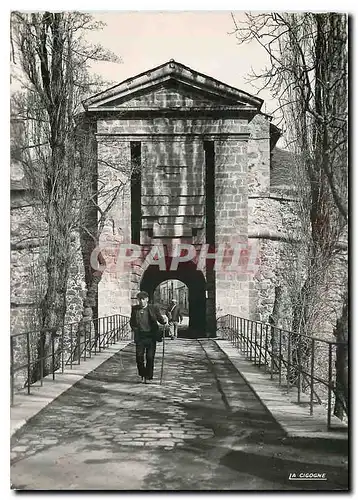 Cartes postales moderne Mont Louis Pyr Or Porte de France