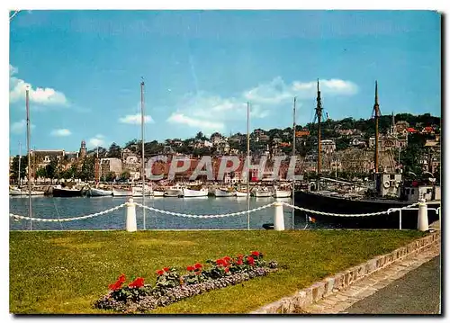 Cartes postales moderne Trouville Deauville Calvados Le Port