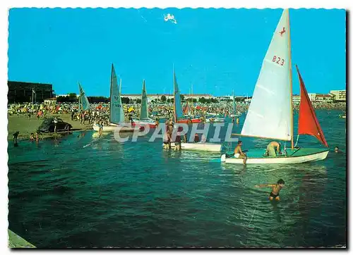 Cartes postales moderne Cote de Lumiere Royan Ch Mme La Plage et le Yachting