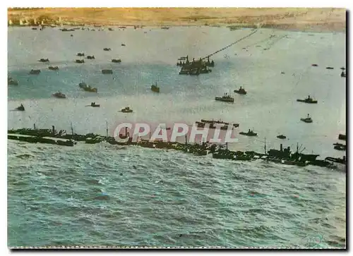 Cartes postales moderne Debarquement en Normandie Vue aerienne du Port artificiel Winston Arromanches Saint Comes