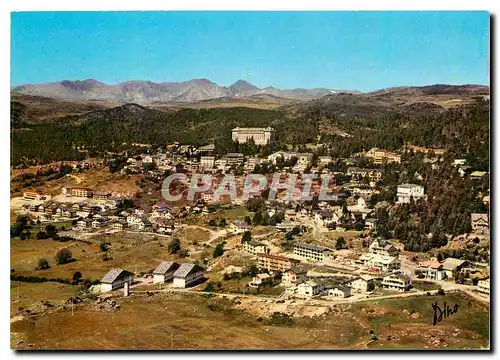 Moderne Karte Font Romeu Pyr Or Station d'ete et d'hiver Cite Preolympique Vue generale aerienne au fond le ma