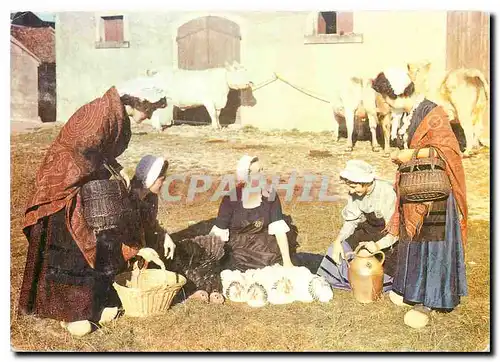 Cartes postales moderne Le Morvin folklorique realise avec le concours de Nivernais Morvan A la Foire Folklore