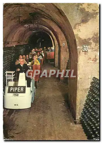 Cartes postales moderne Champagne Piper Heidsieck Train