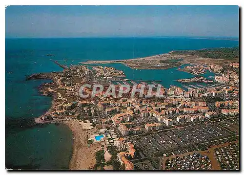 Cartes postales moderne Littoral Languedocien Le Car d'Agde Plage du Mole et vue generale