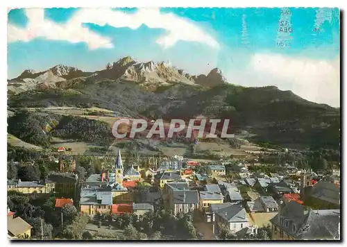 Cartes postales moderne Route des Grandes Alpes Barcelonnette B A Vue generale au Fond Plan de Sucre et Chapeau de Genda